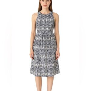 Club Monaco 100% silk floral dress NWT